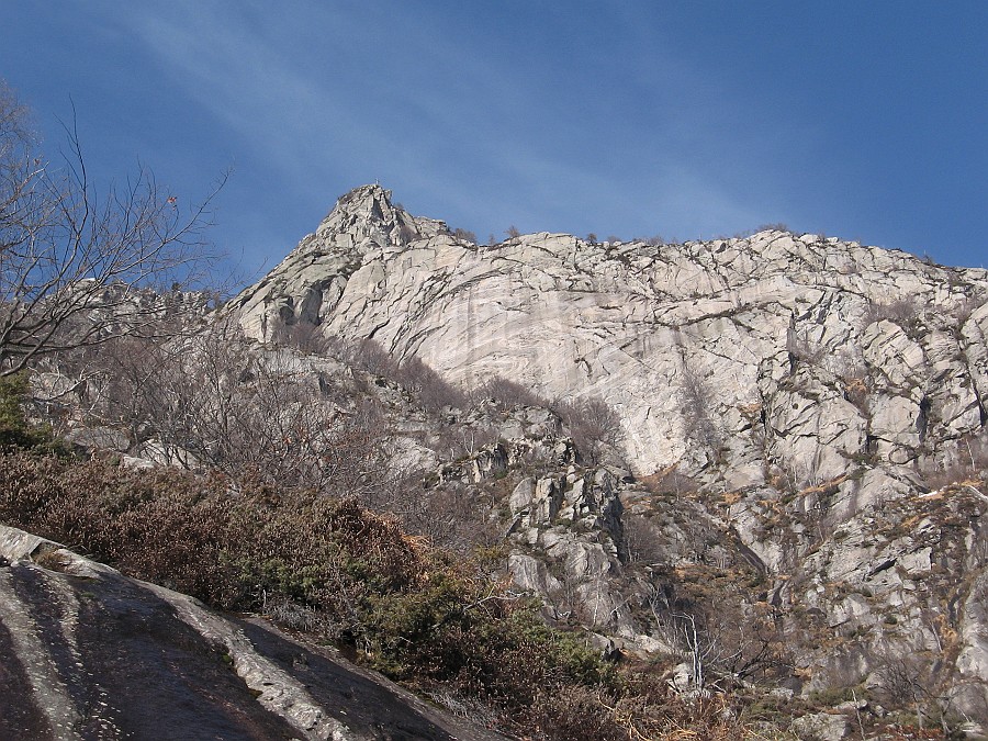 006.JPG - Il monte della croce