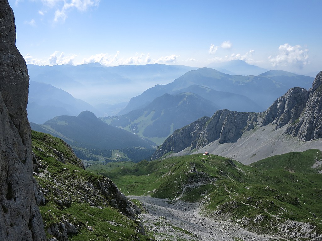 IMG_5110.JPG - Panorama dall'attacco della via