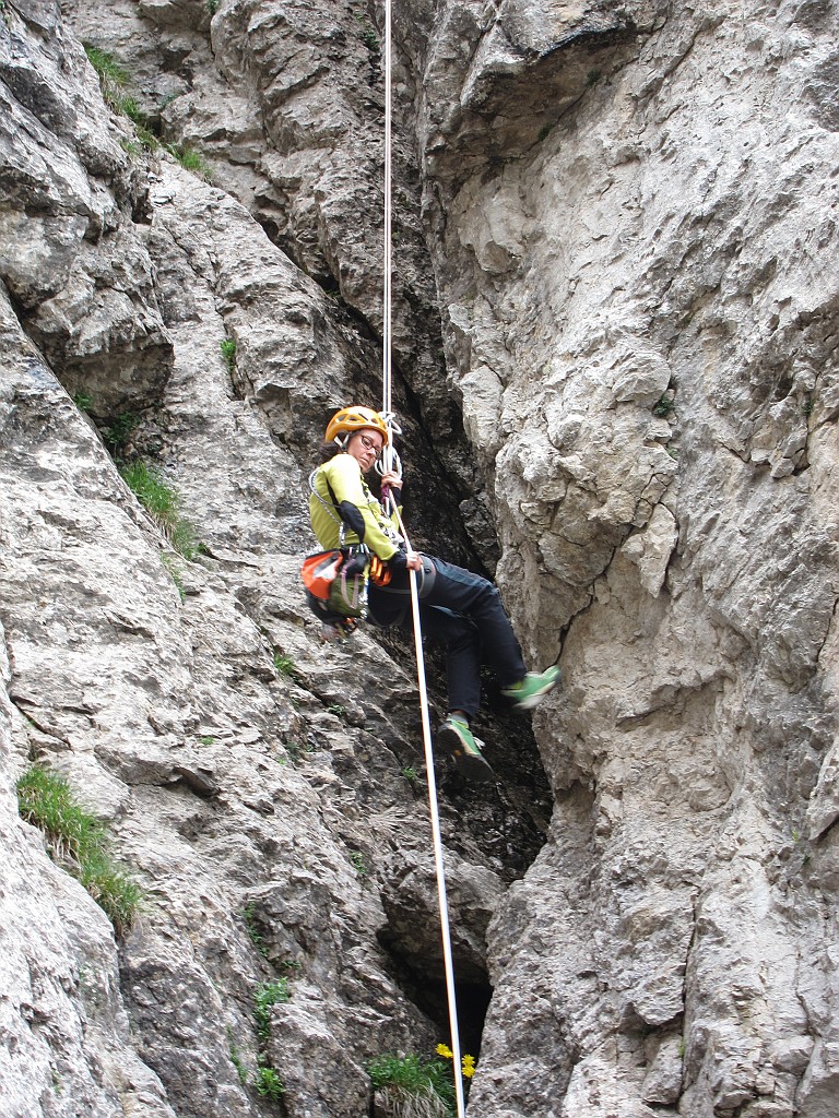 IMG_0035.JPG - Con un'unica doppia di 60 m si arriva alla base